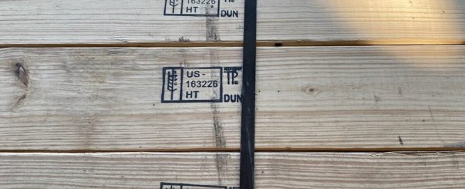 Official ISPM 15 heat-treated stamp on export lumber boards for exporting